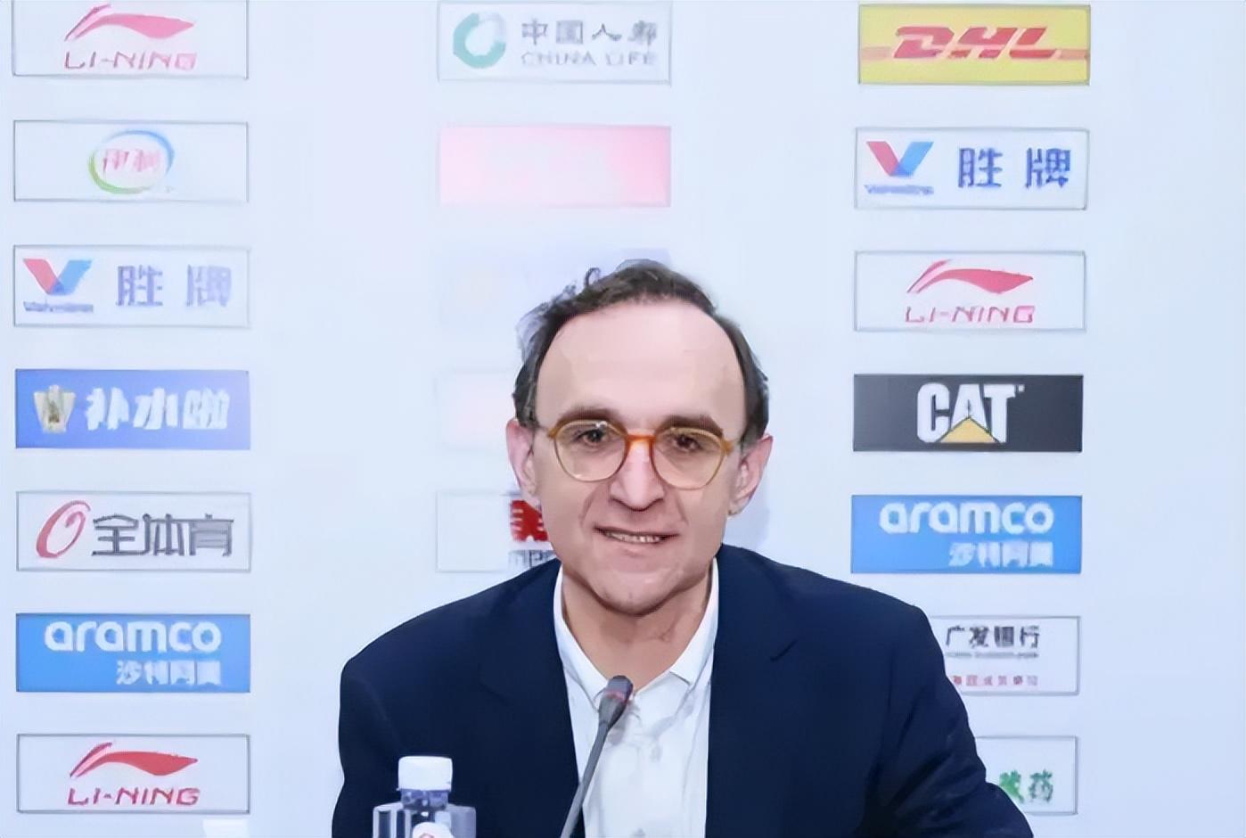 leyu团队-胜广东发布会！乌戈点赞莫兰德与付豪，而付豪致谢主帅帮自己蜕变