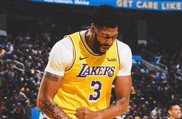 leyu-浓眉迎28岁生日 何时重返赛场仍需进行医学评估