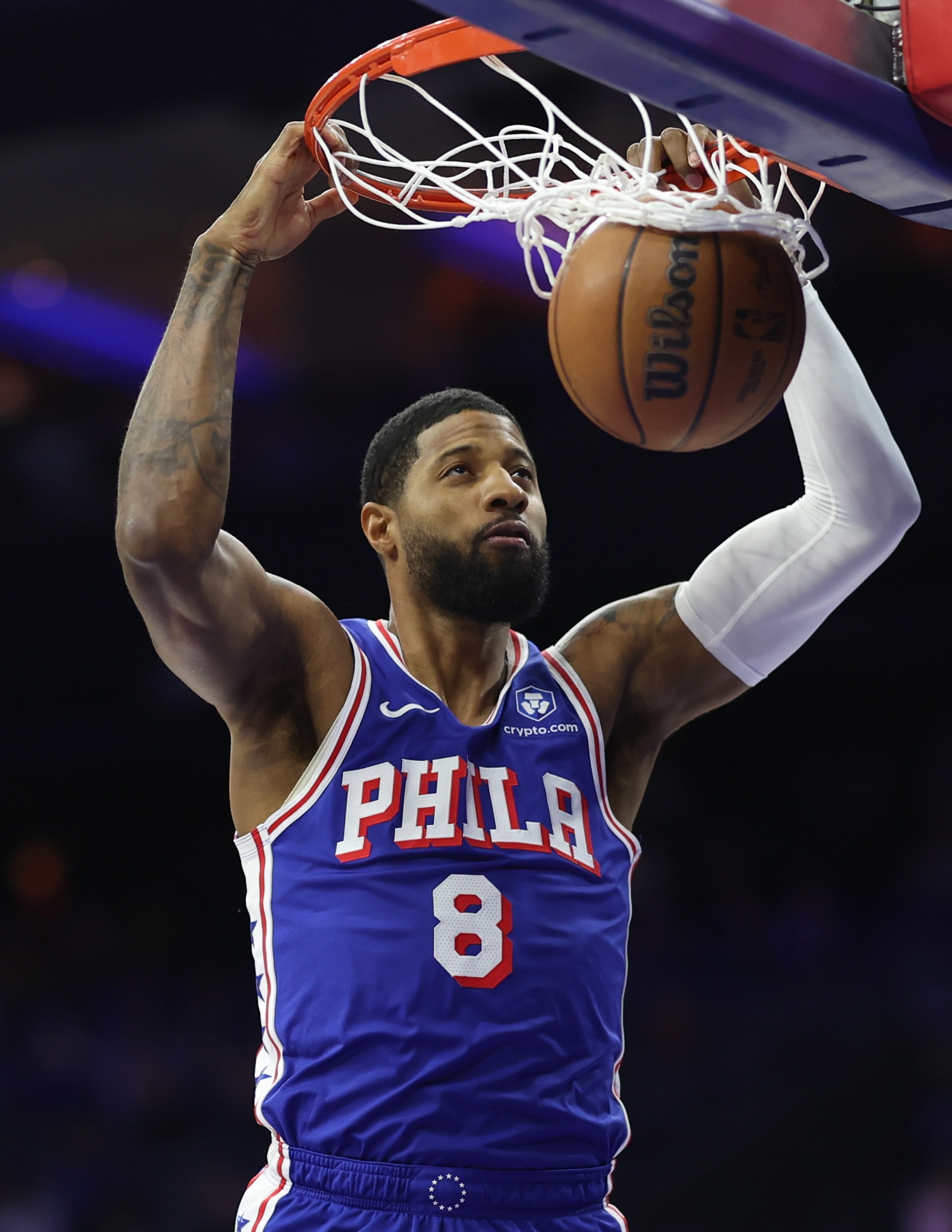 leyu-乔大将军！乔治最近5场场均27分6.6板4助3断 投篮50% 三分42.6%